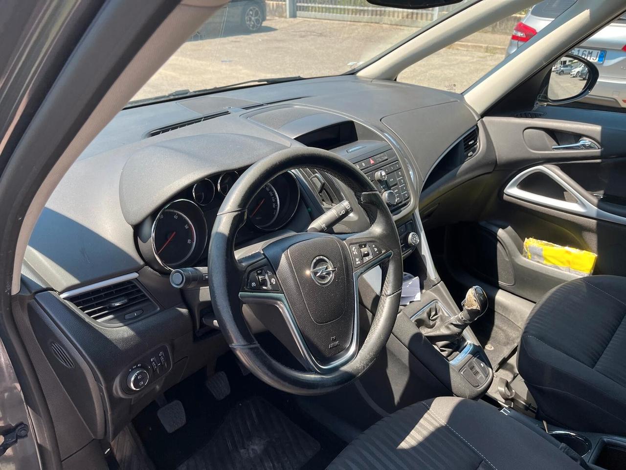 Opel Zafira Tourer 2.0 CDTi 130CV Cosmo