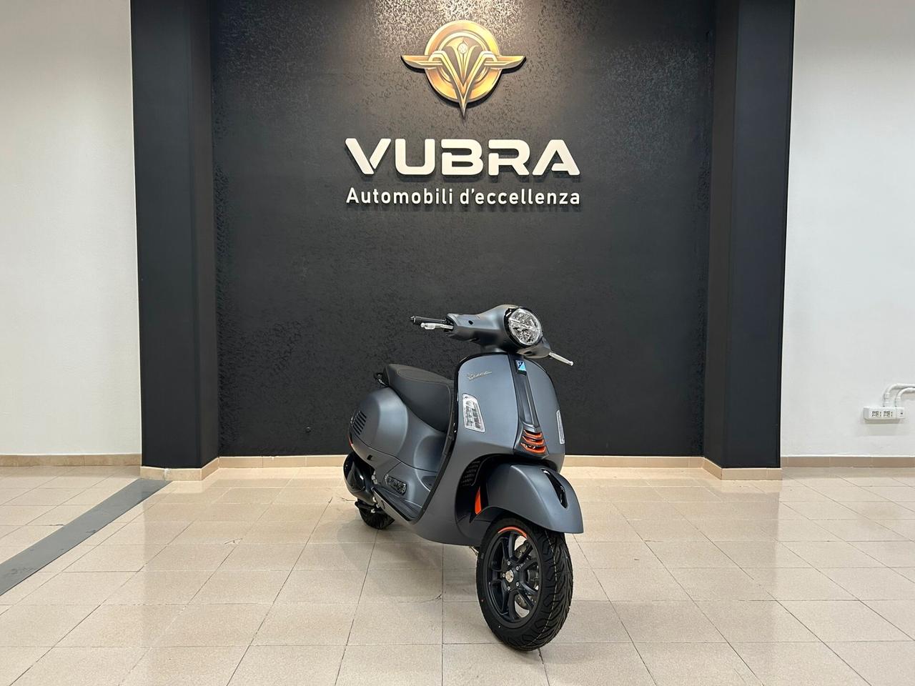 Piaggio Vespa 310 GTS hpe