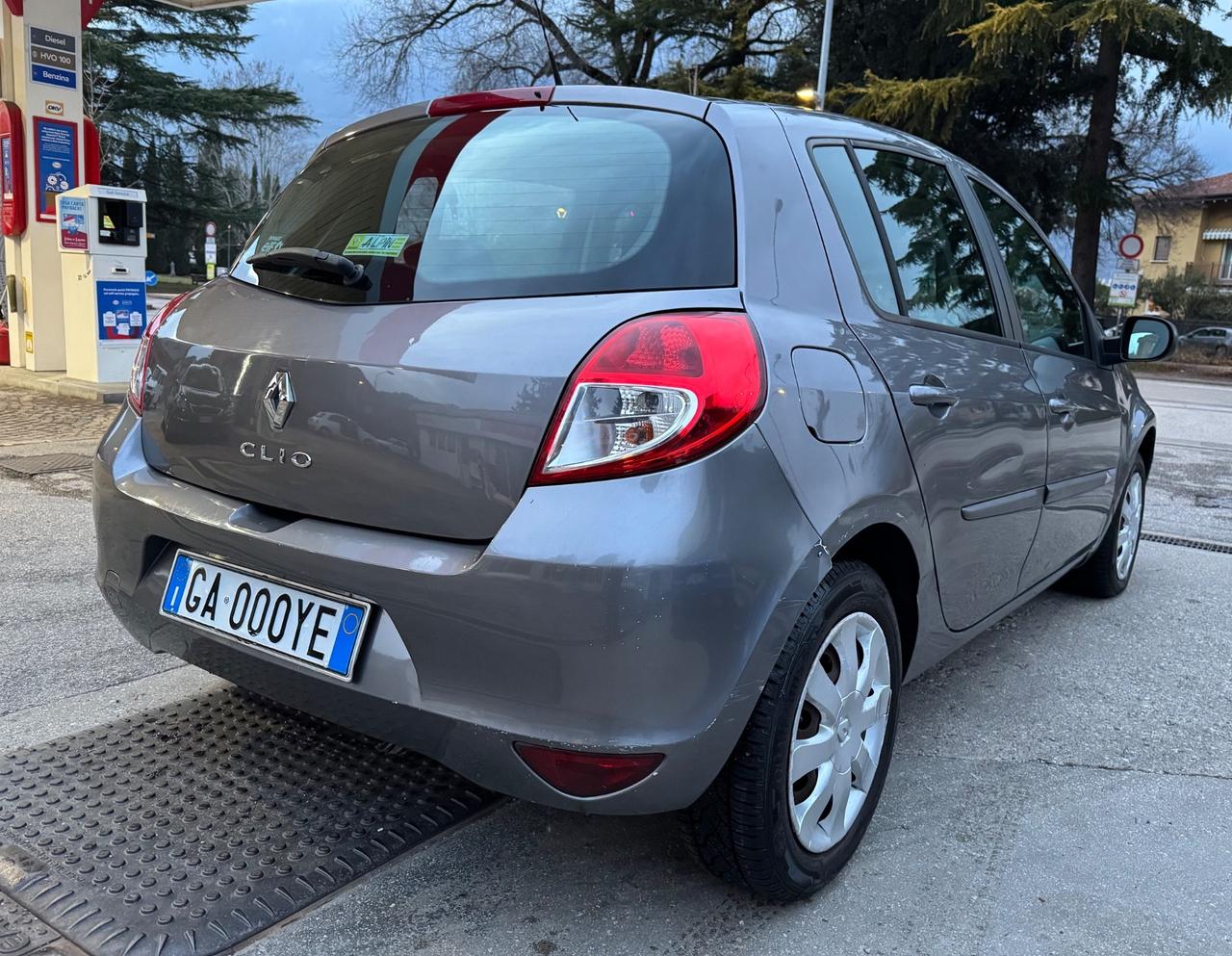 Renault Clio 1.2 16V 5 porte Dynamique