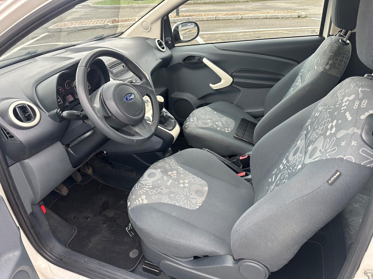 Ford Ka 1.3 TDCi 75CV Individual