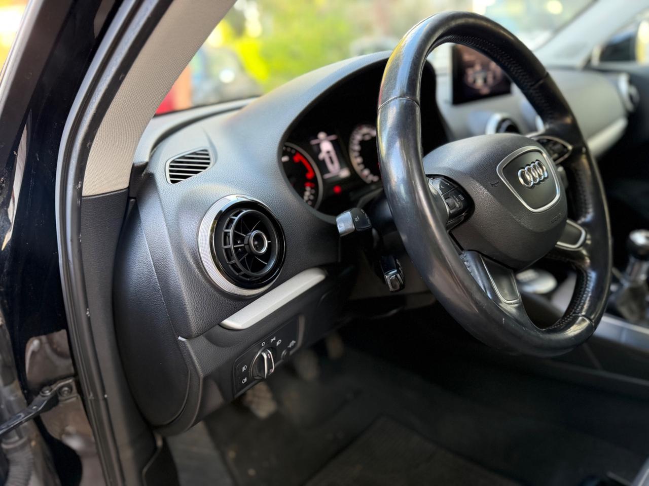 Audi A3 SPB 1.6 TDI Ambition NEOPATENTATI