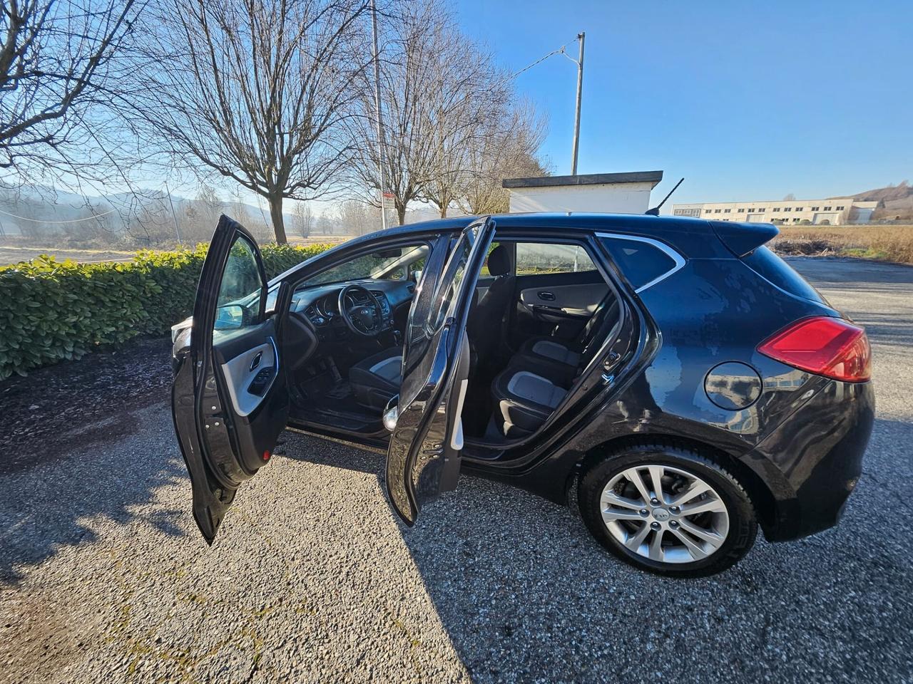 Kia Ceed cee'd 1.4 CVVT 5 porte Class