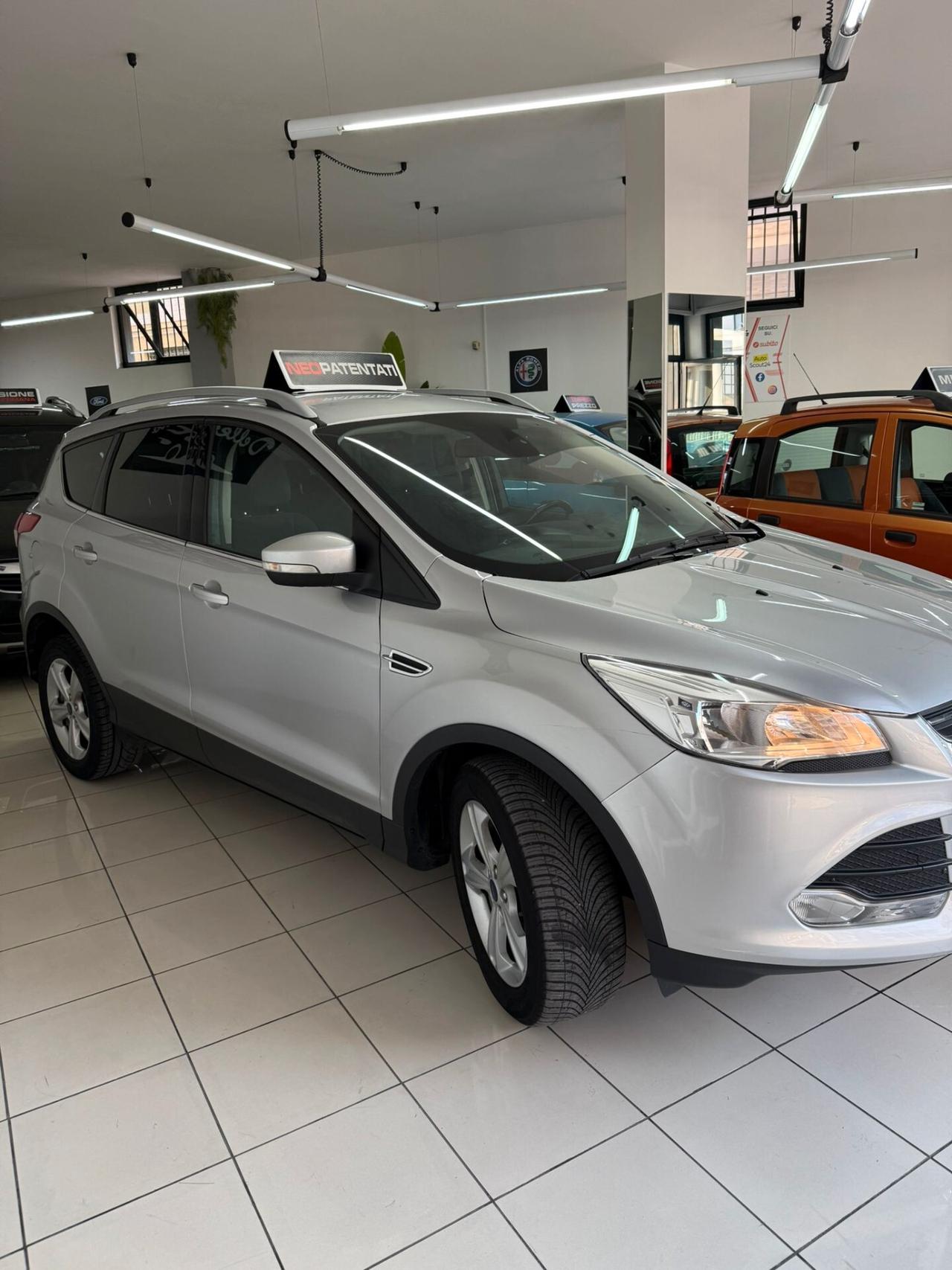Ford Kuga 2.0 TDCI 120 CV S&S 2WD Titanium