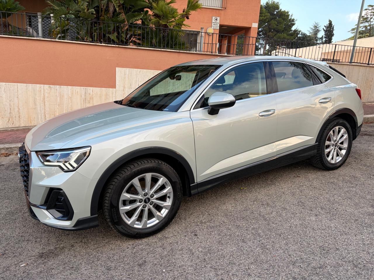 Audi Q3 SPB 35 TDI S tronic unico proprietario!!!