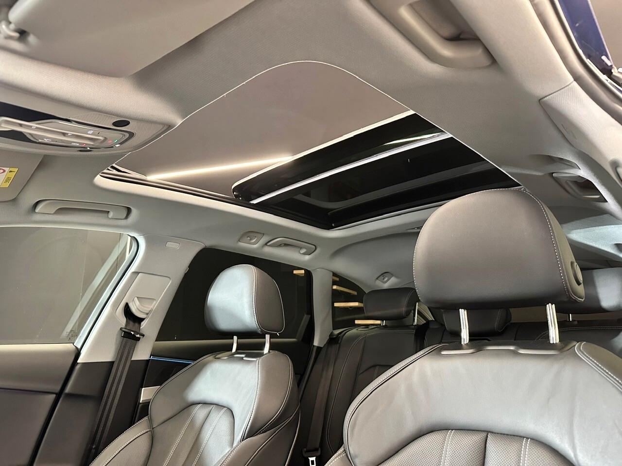 Audi A4 allroad 2.0 204 CV Identity Contrast Full 2024