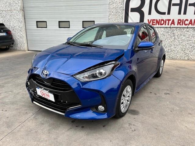 Toyota Yaris 1.0 5 porte Active