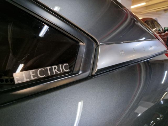MAZDA MX-30 Exceed 35,5 KWh OBC 7,4 KW RADAR+18'+PELLE+UNIPROP