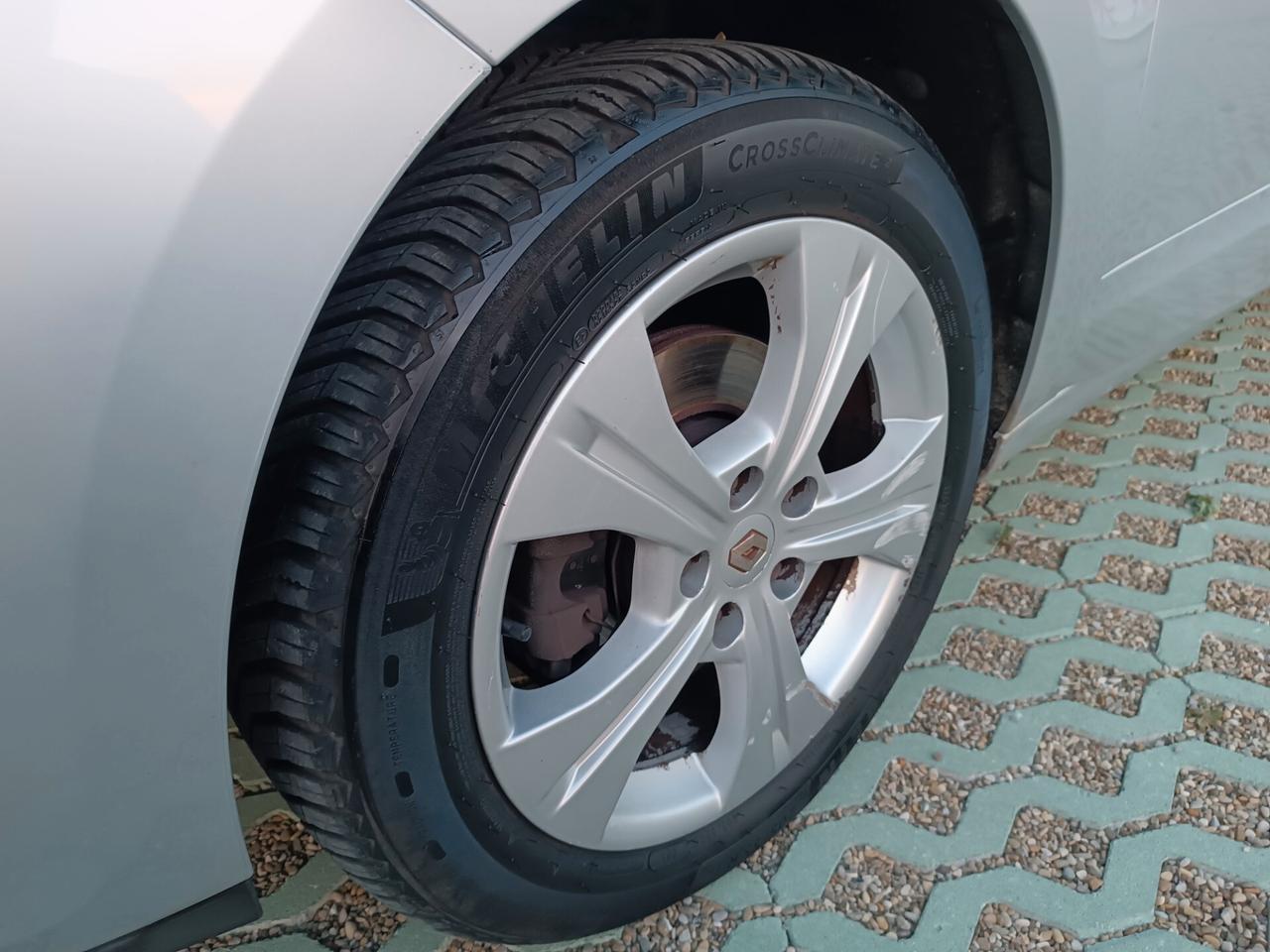 Renault Scenic 1.6 Benzina~GPL~109.000~GARANZIA~2009