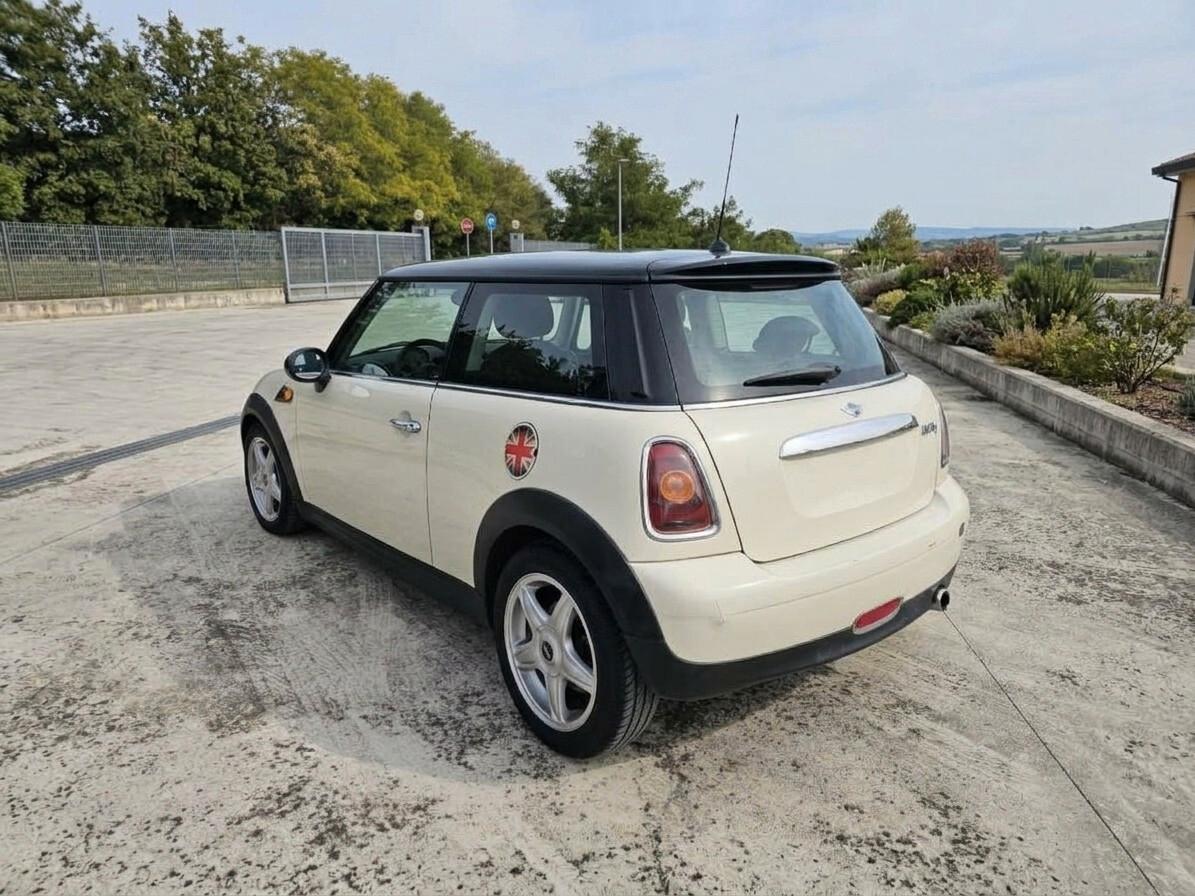 Mini 1.6 16V Cooper D Chili