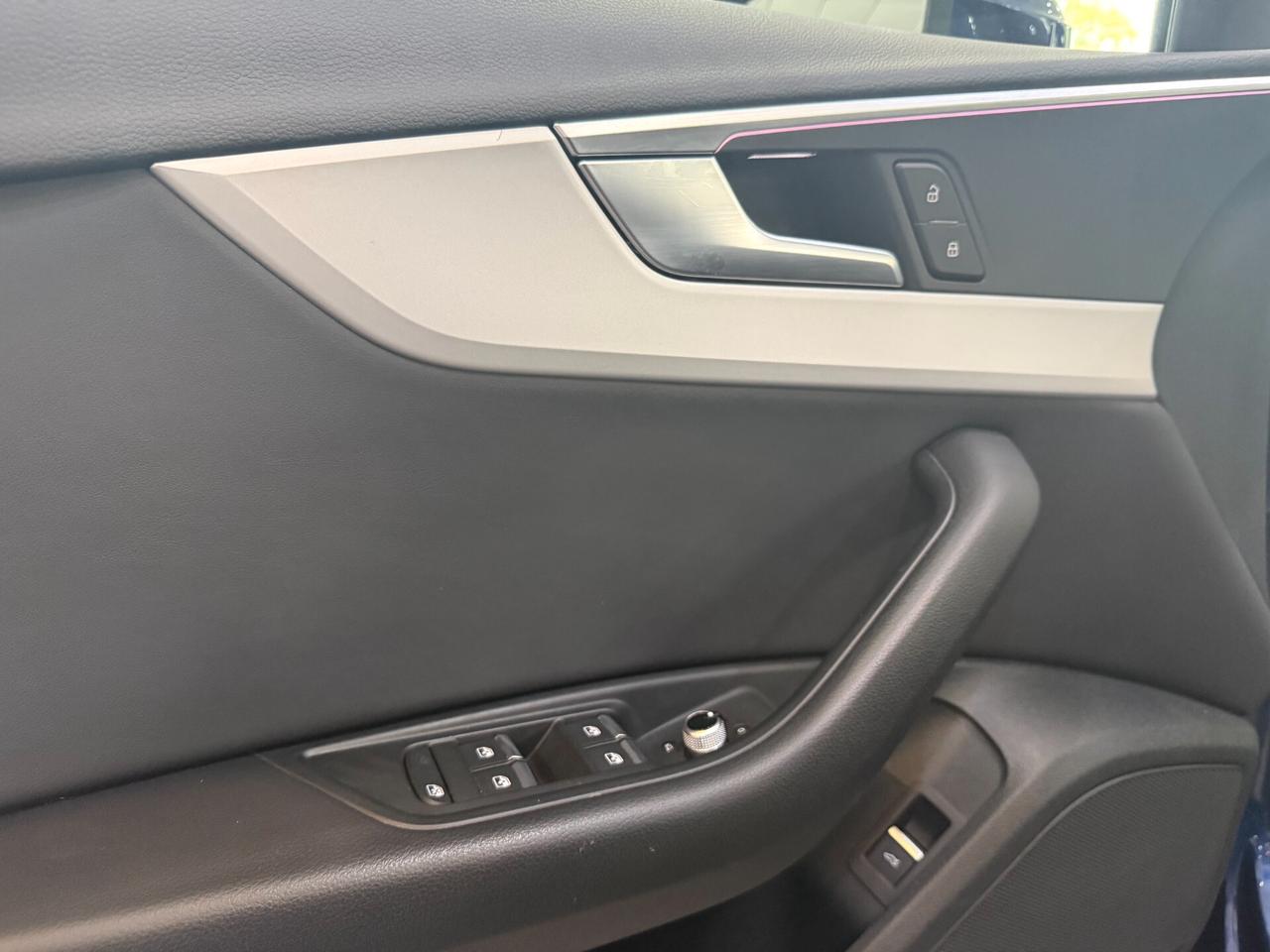 Audi A4 allroad 40 TDI 204 CV S tronic Business Evolution