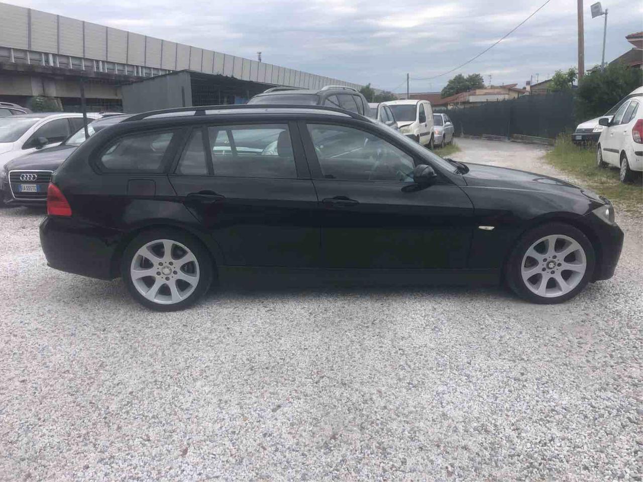 BMW 320d TOURING - TETTO PANORAMICO