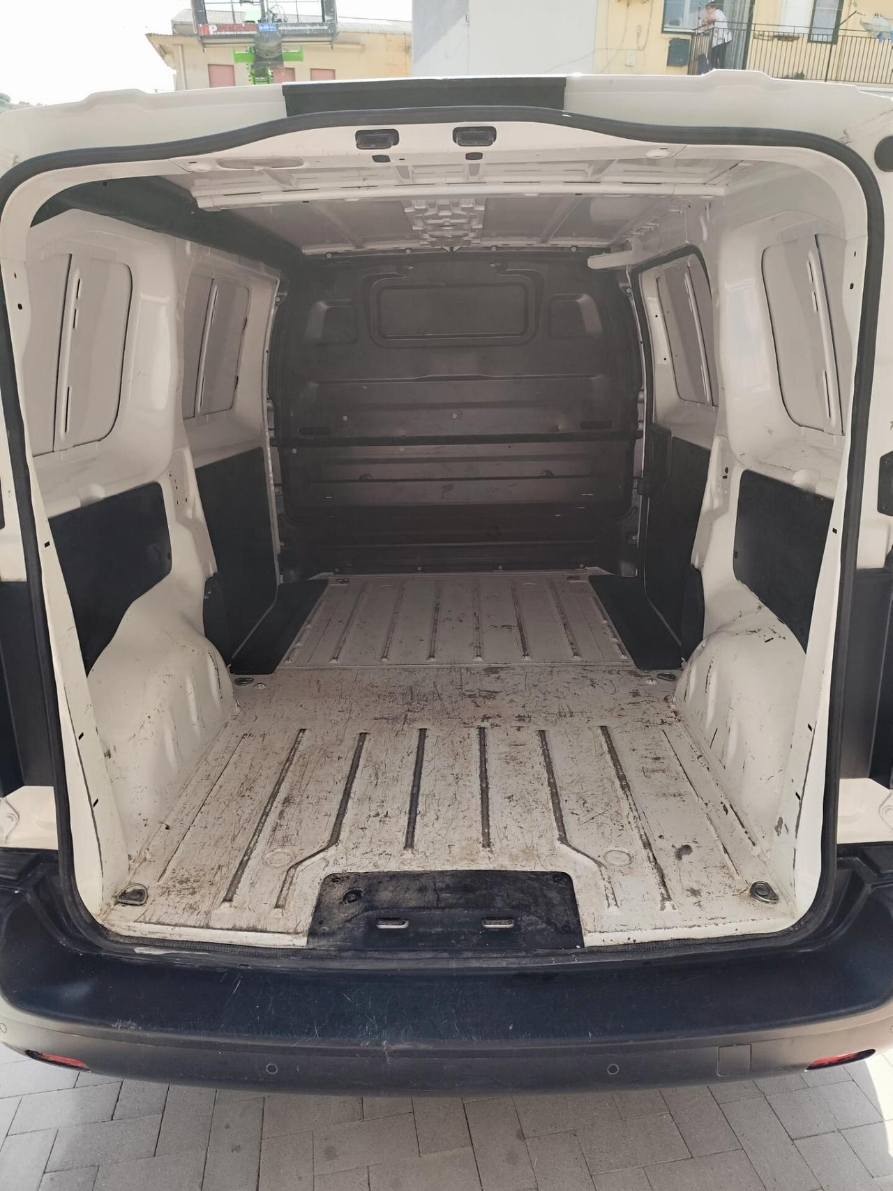 OPEL VIVARO 2.0 CDTI 122 CV AT8