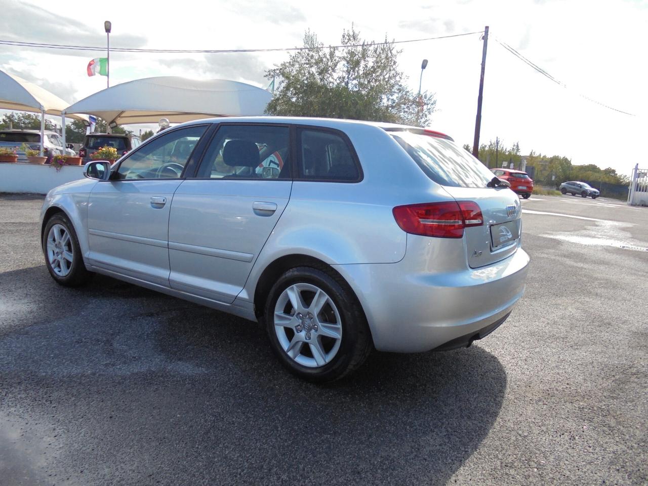 Audi A3 SPB 1.6 TDI 105 CV CR Ambiente