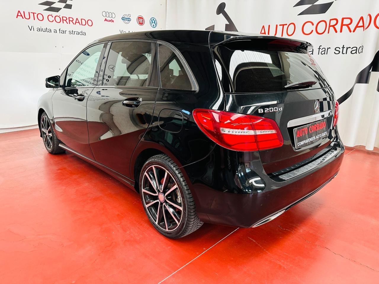 Mercedes-benz B 200d 136cv Night edition Sport F.L