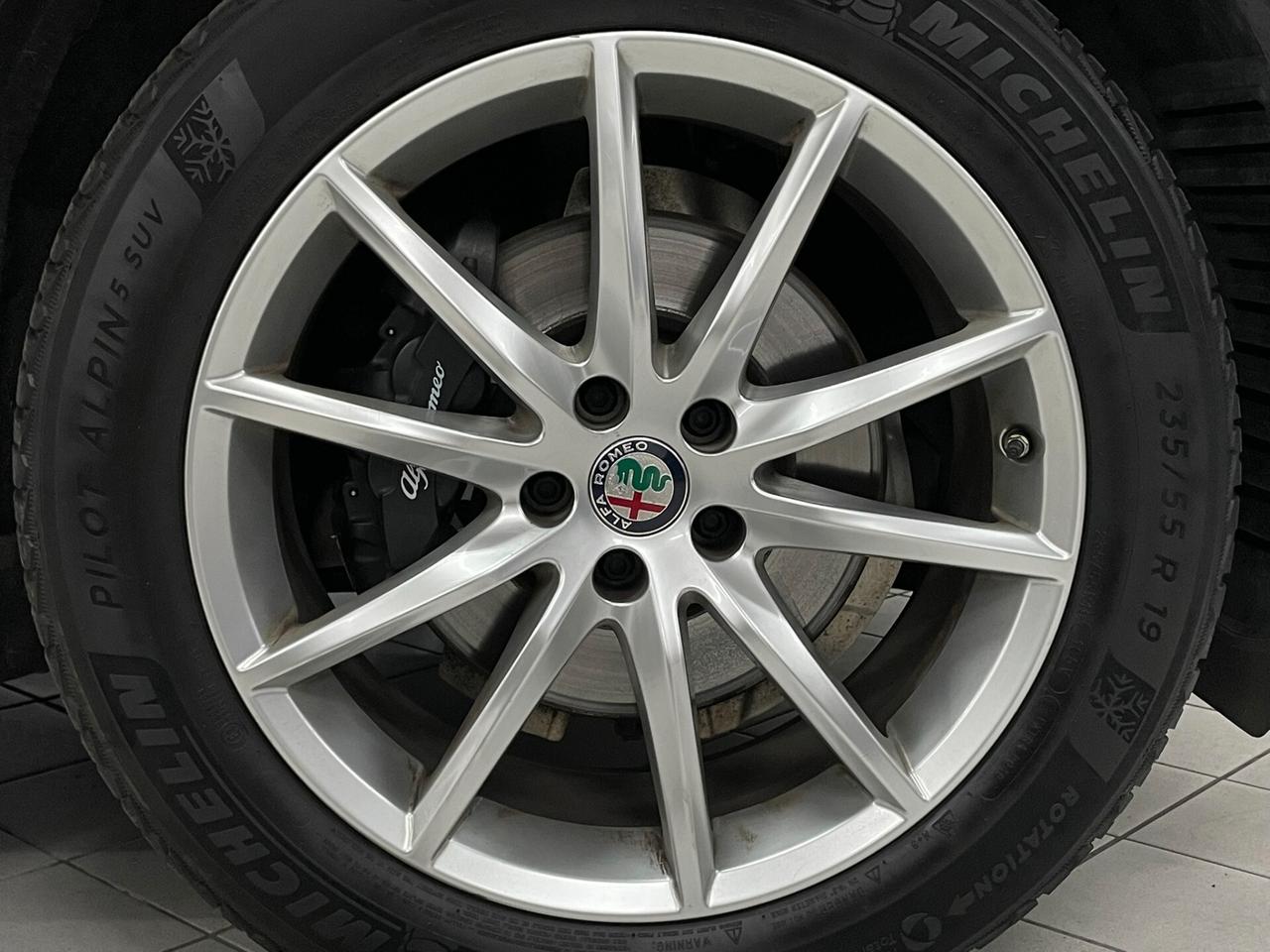 Alfa Romeo Stelvio 2.2 TD 190 CV EXECUTIVE 30/12/2020 CERCHI 19"