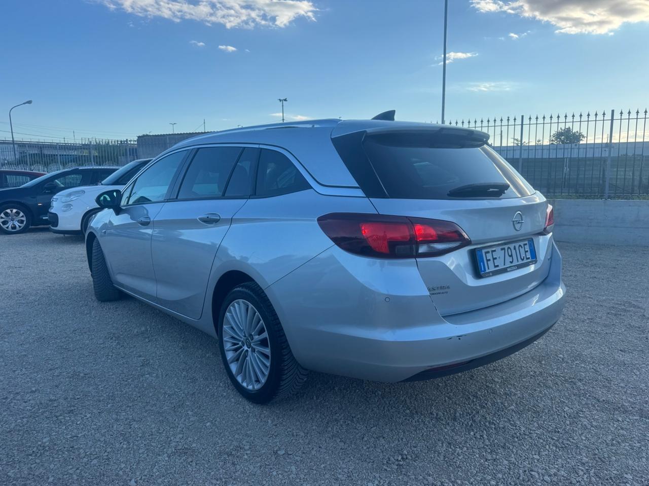 Opel Astra 1.6 CDTi 136CV Start&Stop Sports Tourer Innovation