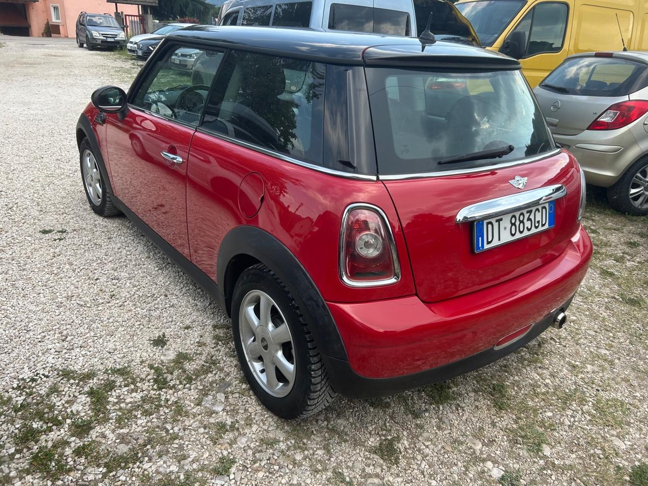 Mini 1.4 16V One Chili