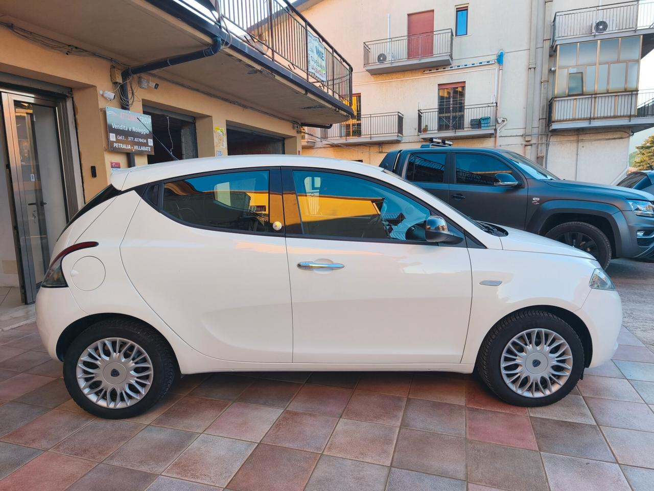 Lancia Ypsilon 1.2 GPL 69 CV 5 porte Ecochic