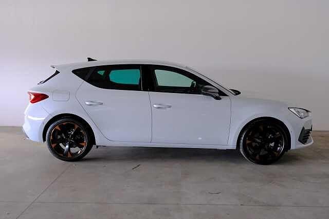 CUPRA Leon 1.5 Hybrid 150 CV DSG