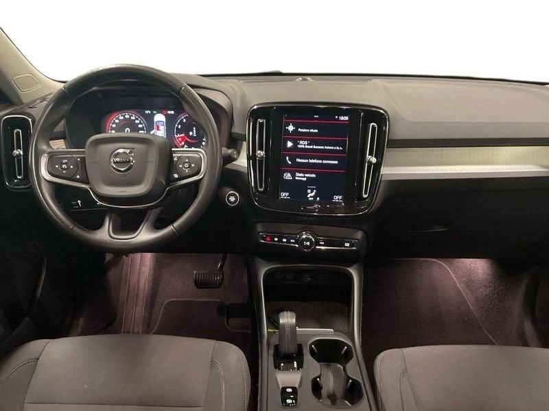 Volvo XC40 1.5 t3 Momentum Pro 163cv auto my21