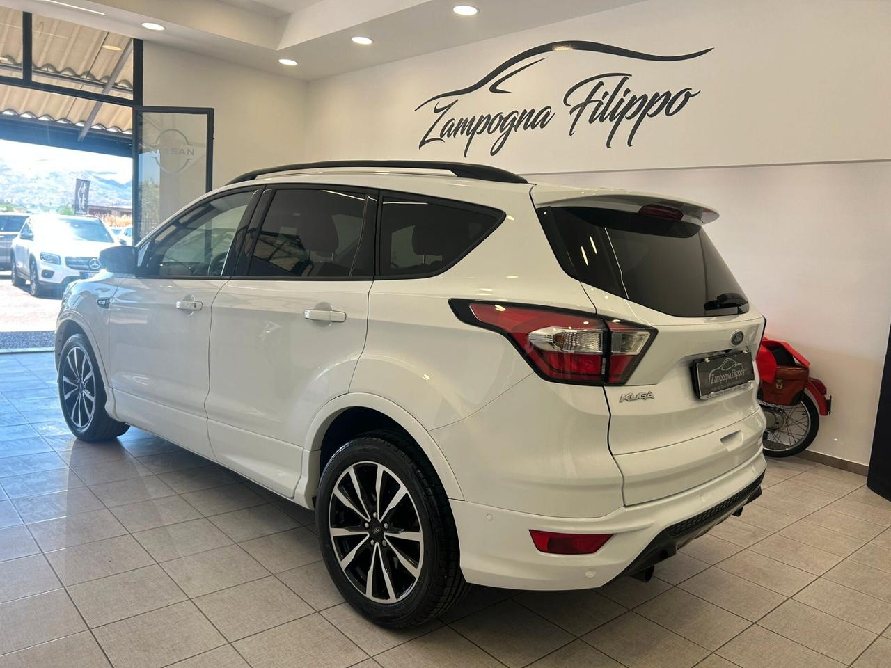 Ford Kuga 1.5 TDCI 120CV 2WD ST-Line 2018