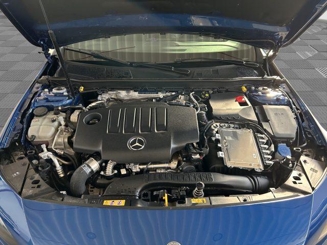 MERCEDES-BENZ A 180 A 180 d Automatic Progressive Advanced