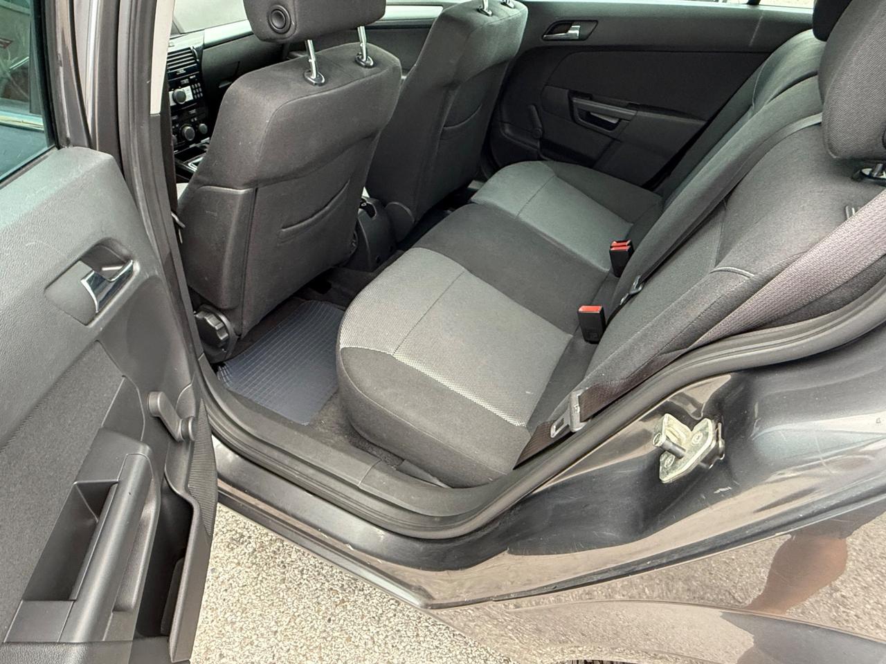 Opel Astra 1.6 16V GPL-TECH Station Wagon Enjoy