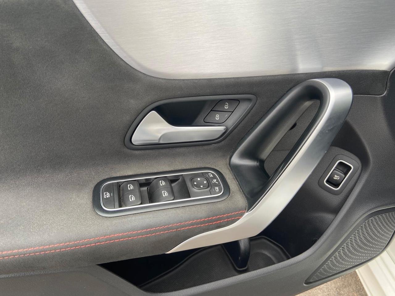 Mercedes-benz CLA 200 d Automatic Shooting Brake Premium AMG