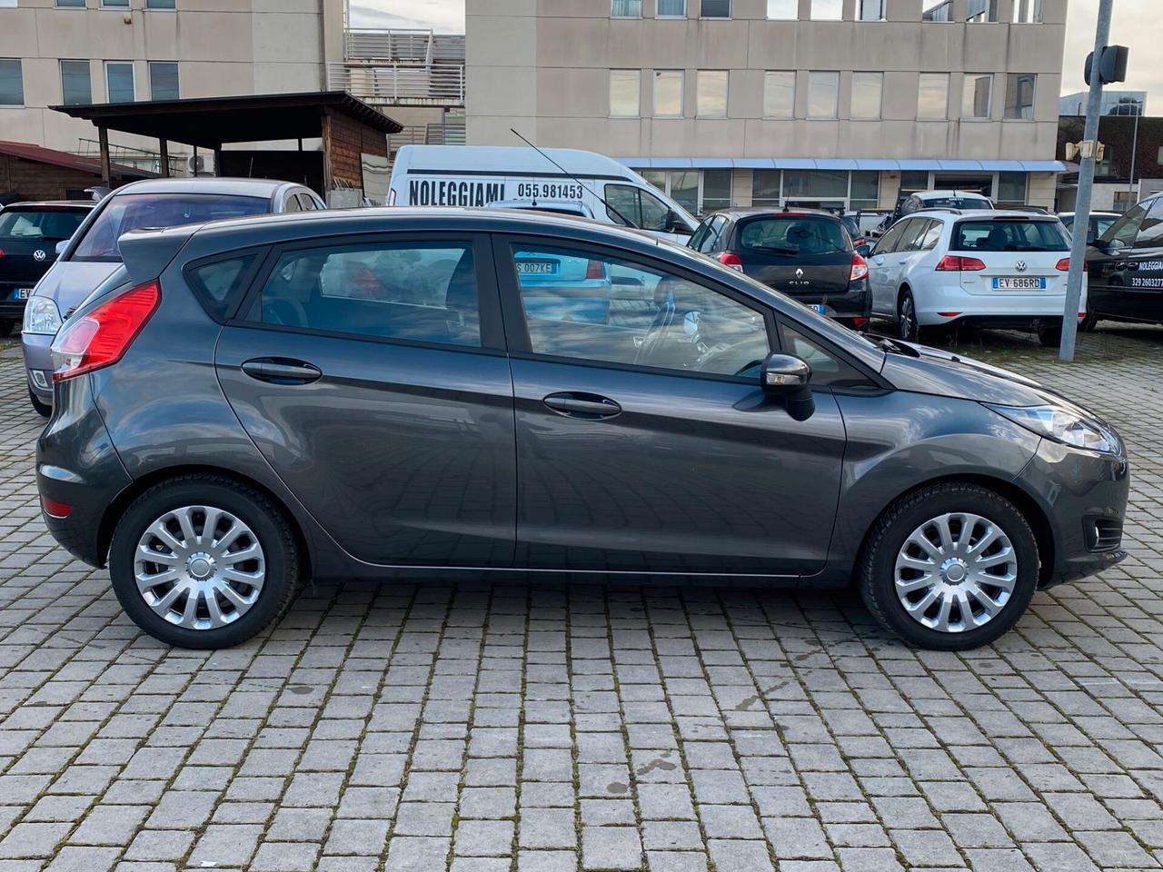 Ford Fiesta 1.5 TDCi 75CV 5 porte Titanium