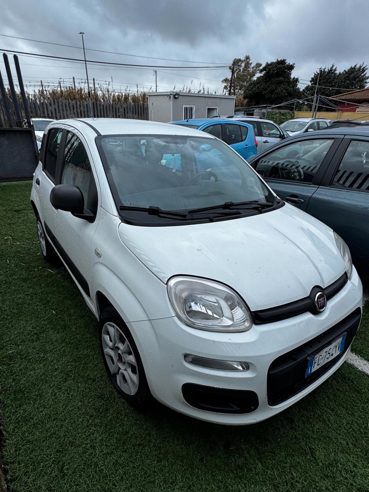 Fiat Panda 0.9 benzina euro 6. Anno 2018