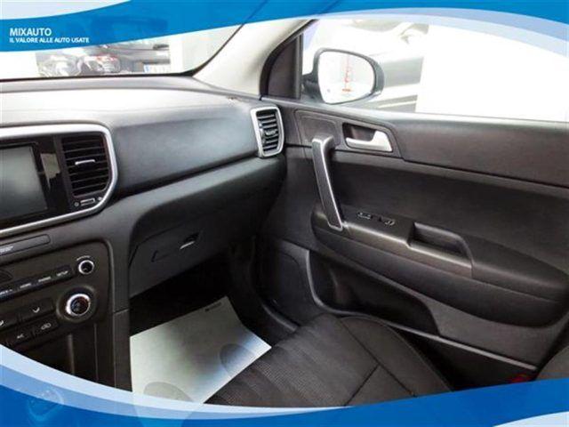 KIA Sportage 1.6 CRDI MHEV 136cv 2WD Concept EU6