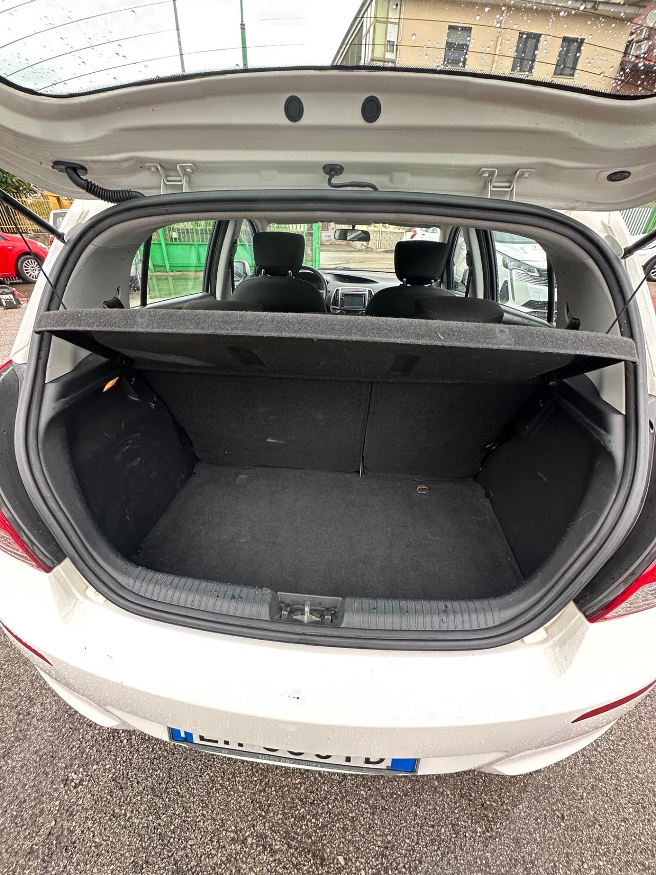 Hyundai i20 1.2 5p. BlueDrive GPL Sound Edition