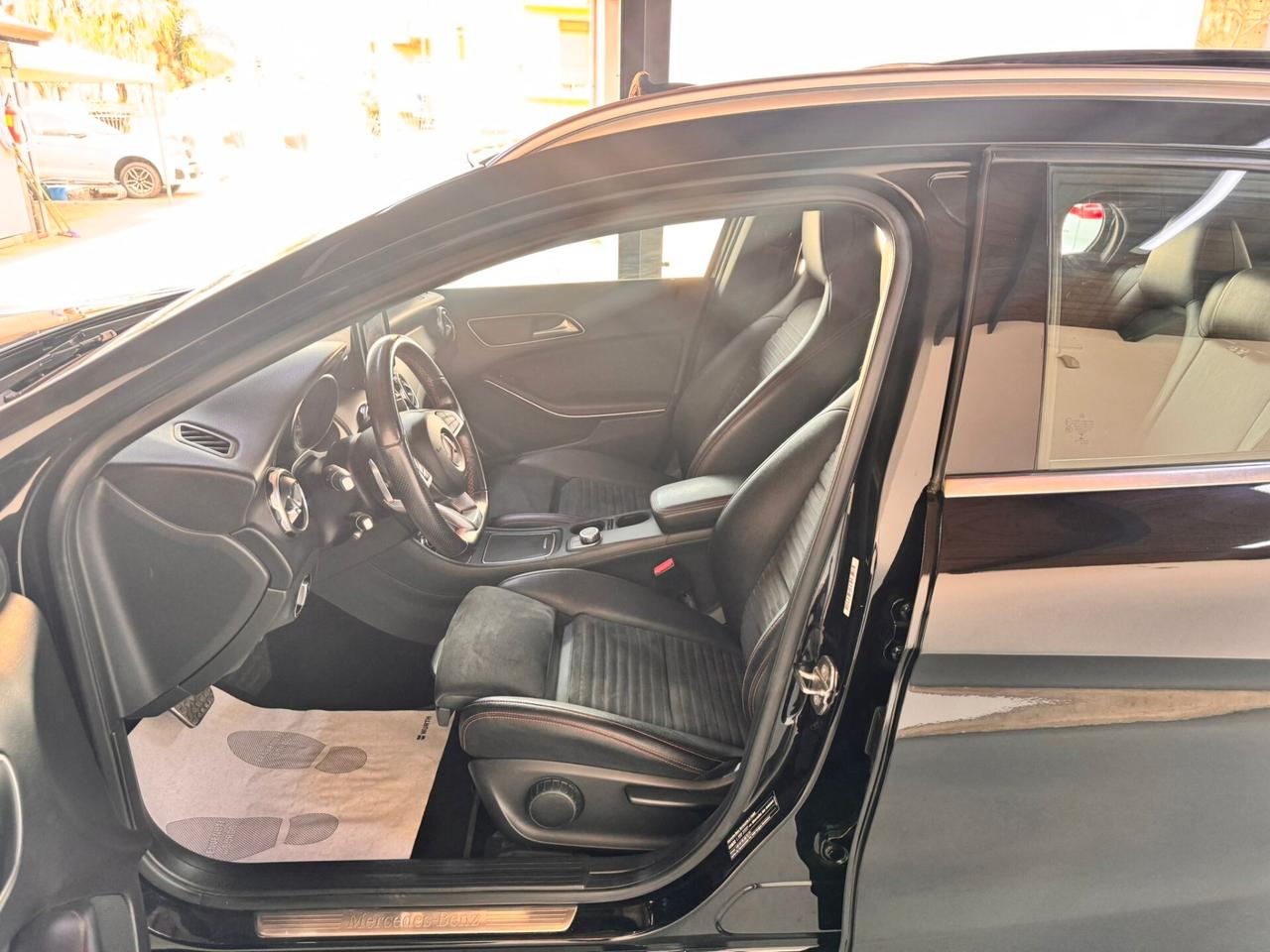 Mercedes-benz GLA 200 d Automatic Premium