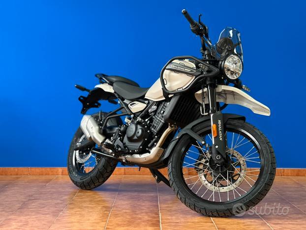 ROYAL ENFIELD HIMALAYAN 450 tua a soli 64 euro