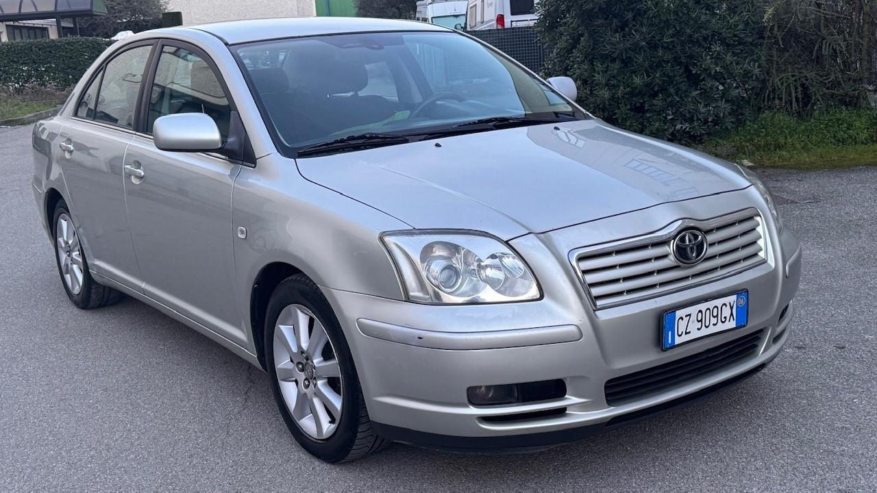 Toyota Avensis 2.0 D-4D 16V ok neo patentati