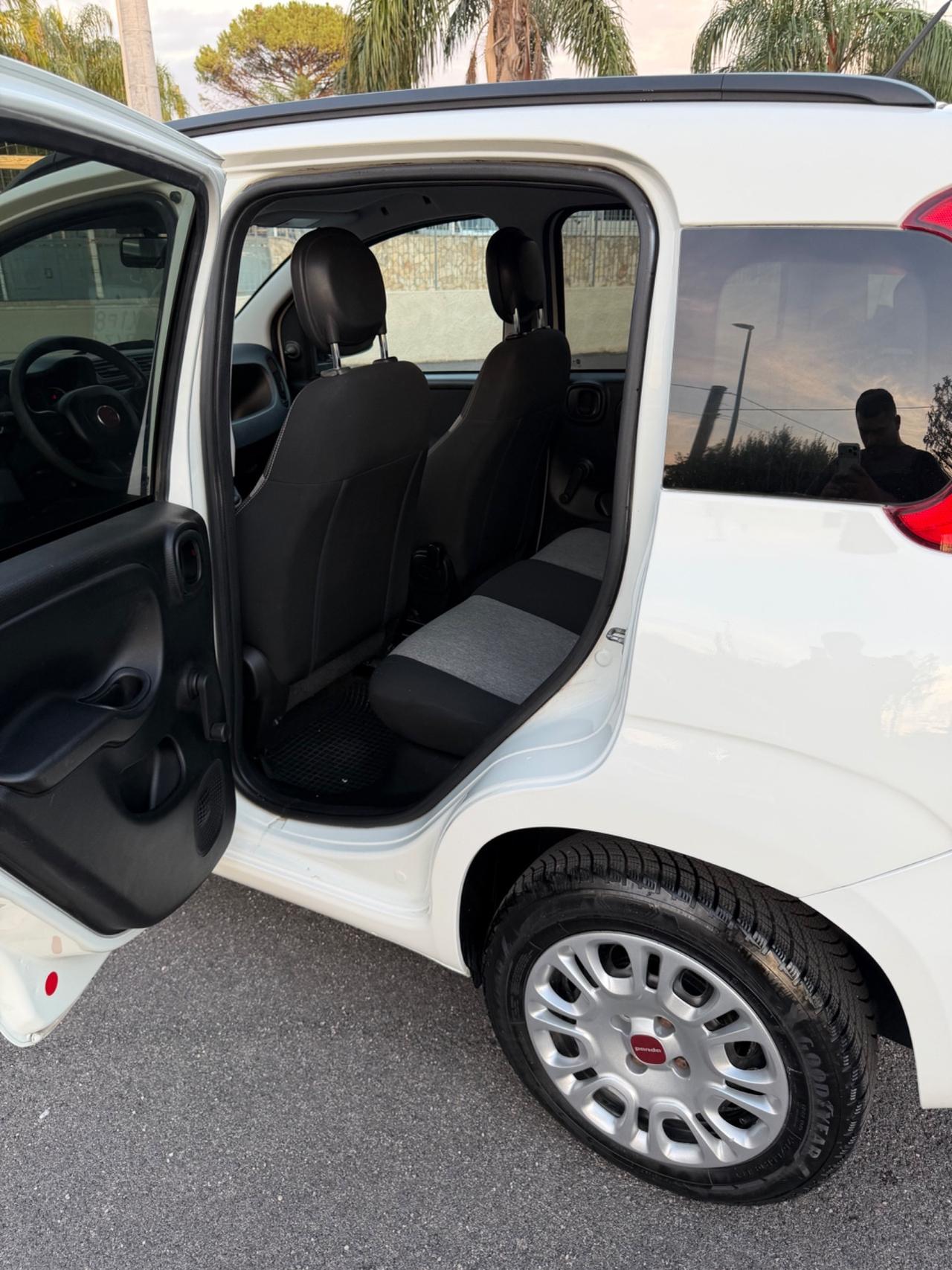 FIAT PANDA 1.2 LOUNGE UNICO PROPRIETARIO 65.000Km