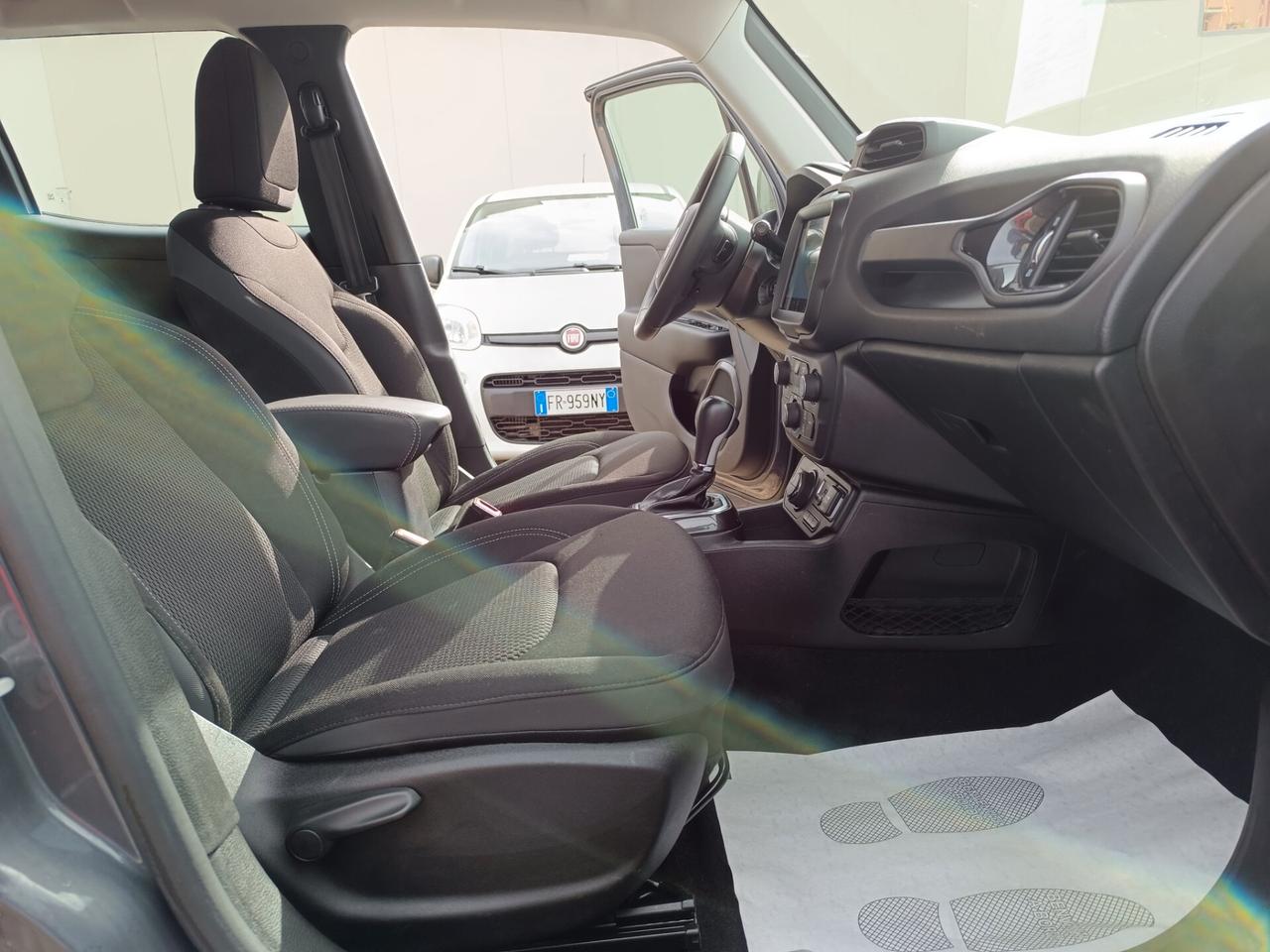 Jeep Renegade 1.3 T4 190CV PHEV 4xe AT6 Business Plus