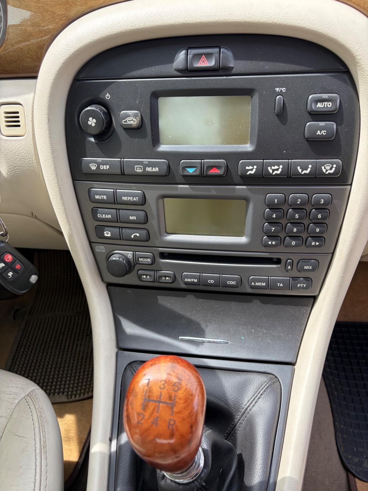 Jaguar X-Type 3.0 V6 24V
