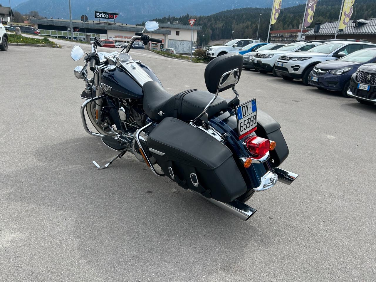 Harley-davidson FLHRC Road King Classic