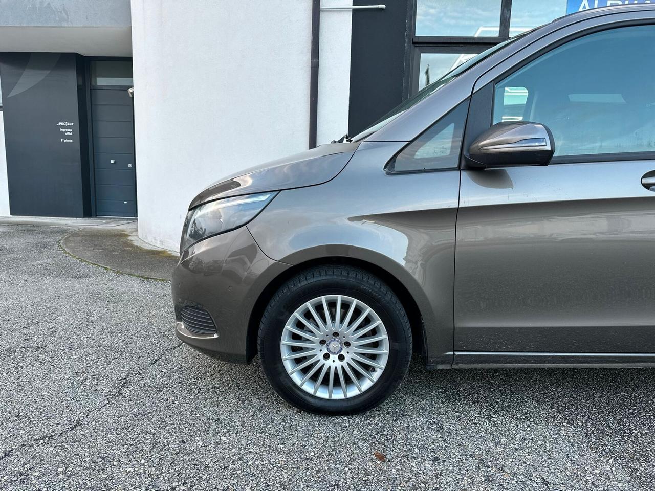 Mercedes-benz V 200 d 8p. Compact navi pdc telecamera full