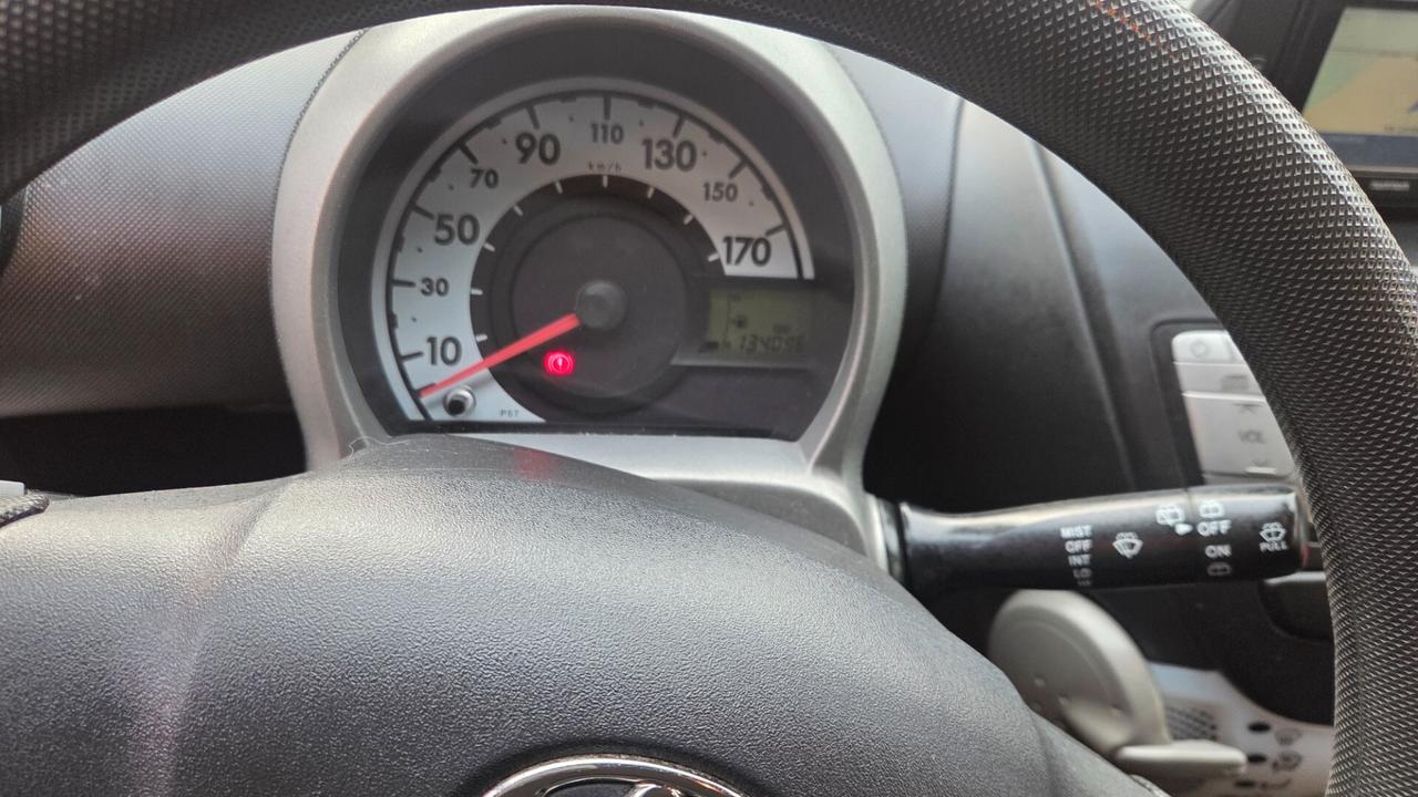 Toyota Aygo 1.0 12V VVT-i 5 porte Lounge Connect unico proprietario