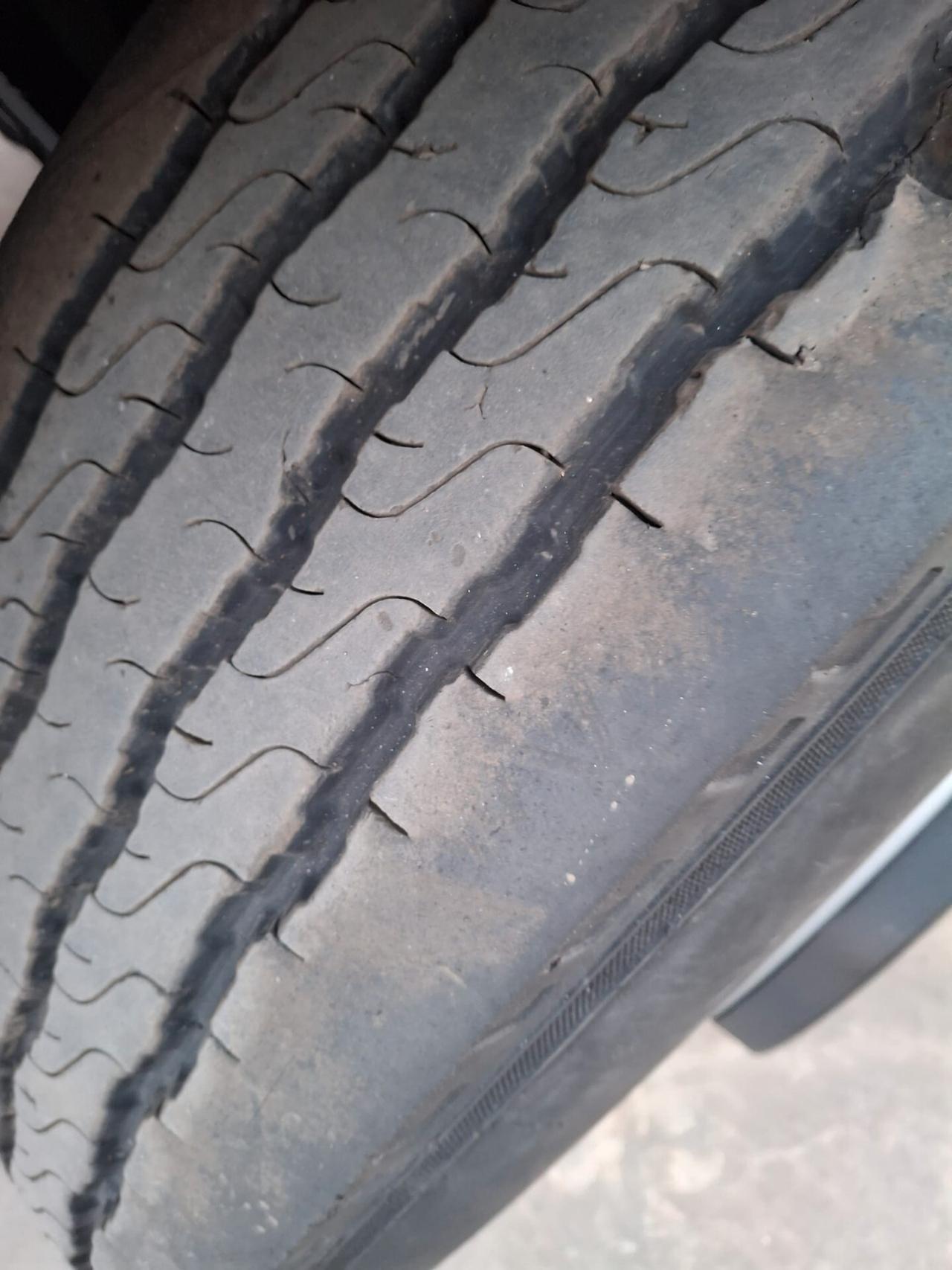 Iveco stralis 260 e 42 passo 4200 scarrabile 26 ton TAM