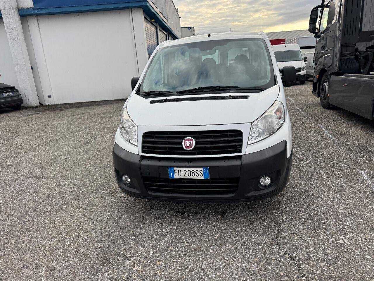 Fiat scudo 6 posti autocarro occasione