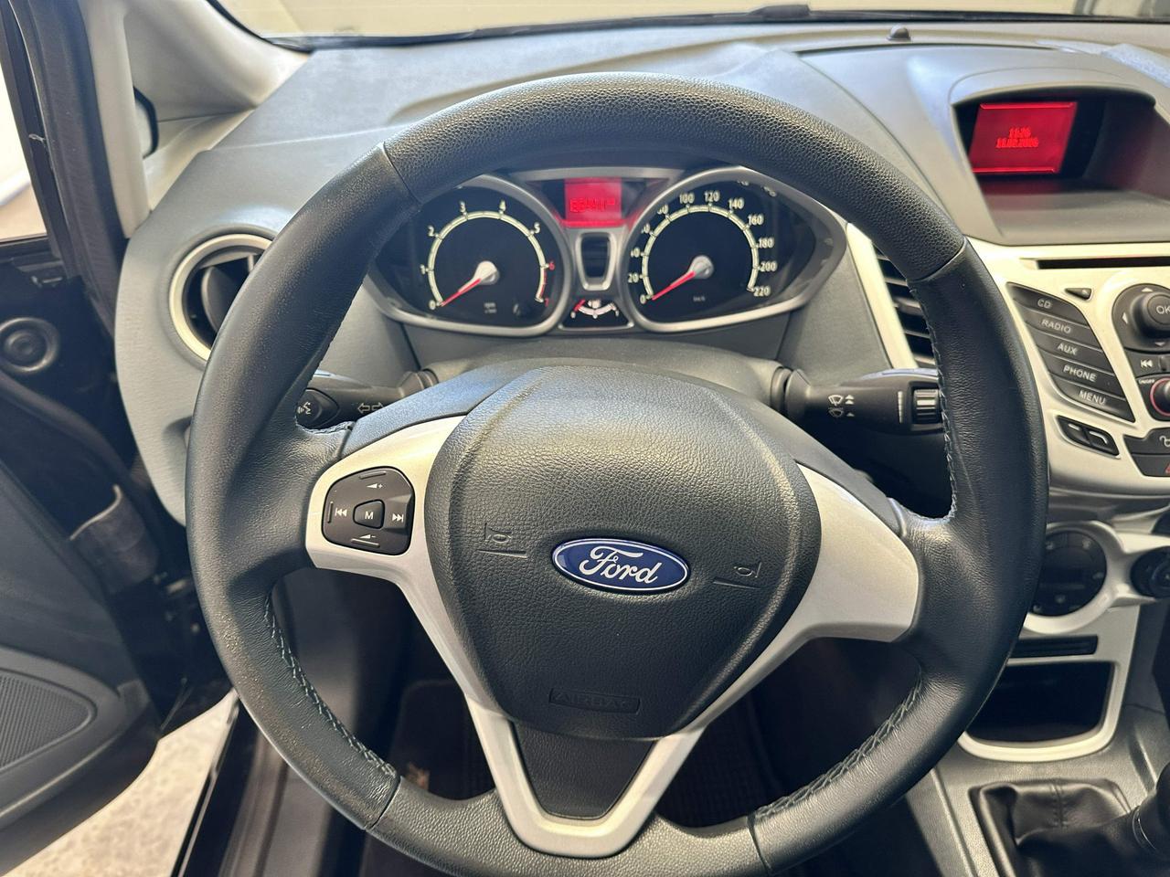 Ford Fiesta 3p 1.2 16v Titanium 82cv