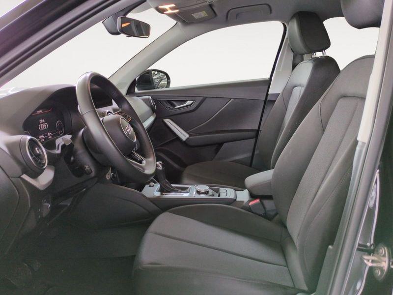Audi Q2 2.0 30 TDI BUSINESS S TRONIC