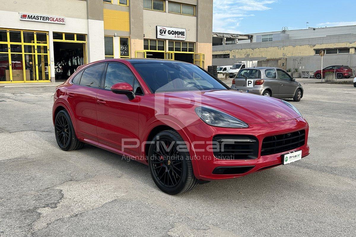 PORSCHE Cayenne Coupé 4.0 GTS