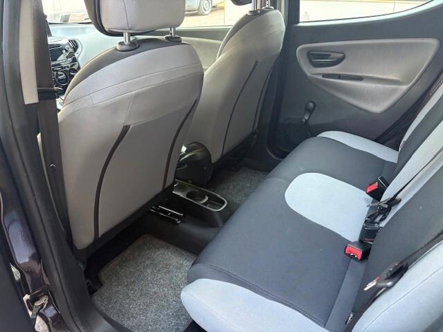 Lancia Ypsilon 1.2 69 CV 5 porte S&S Gold