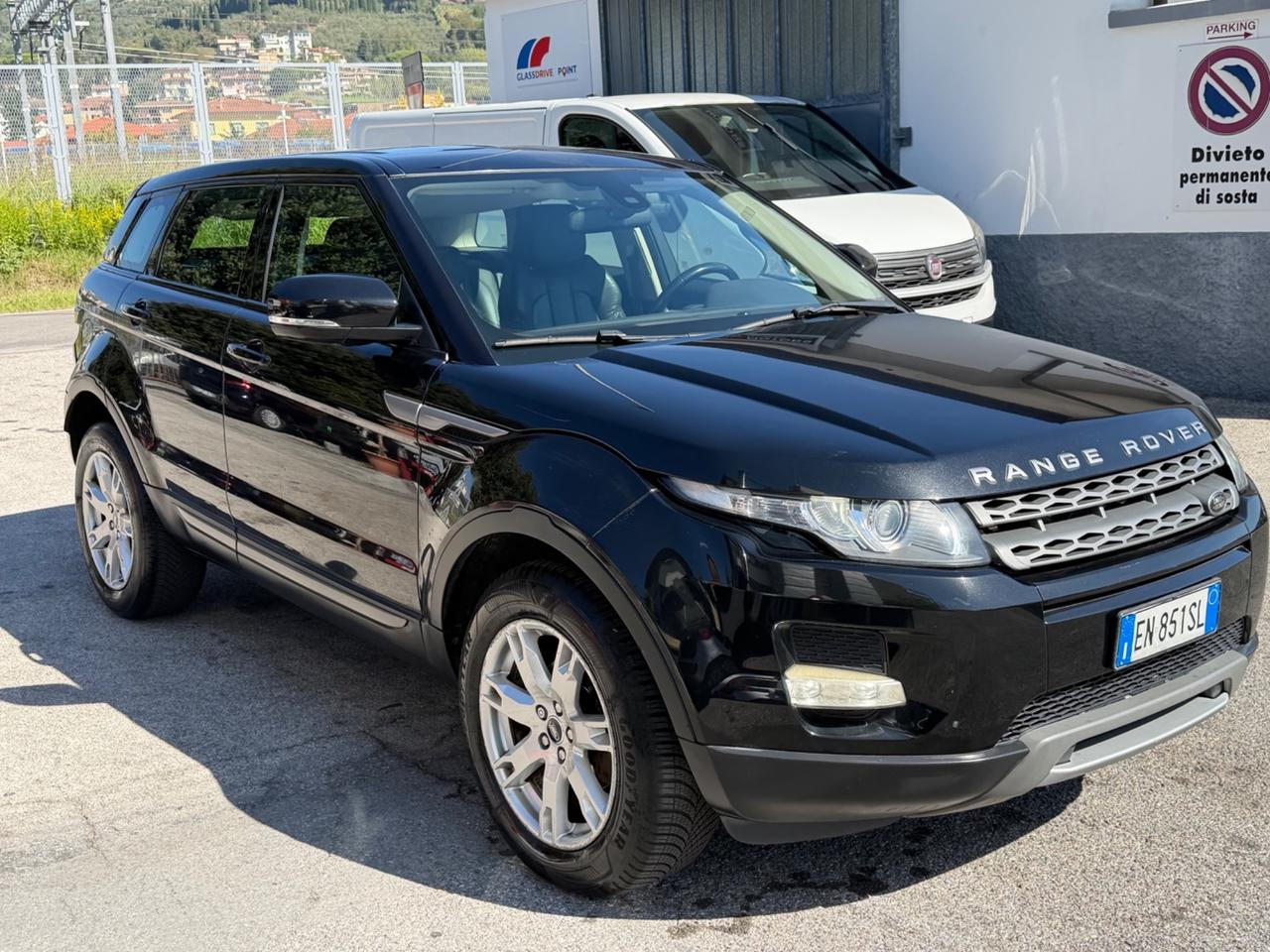 Land Rover Range Evoque 2.2 TD4 5p