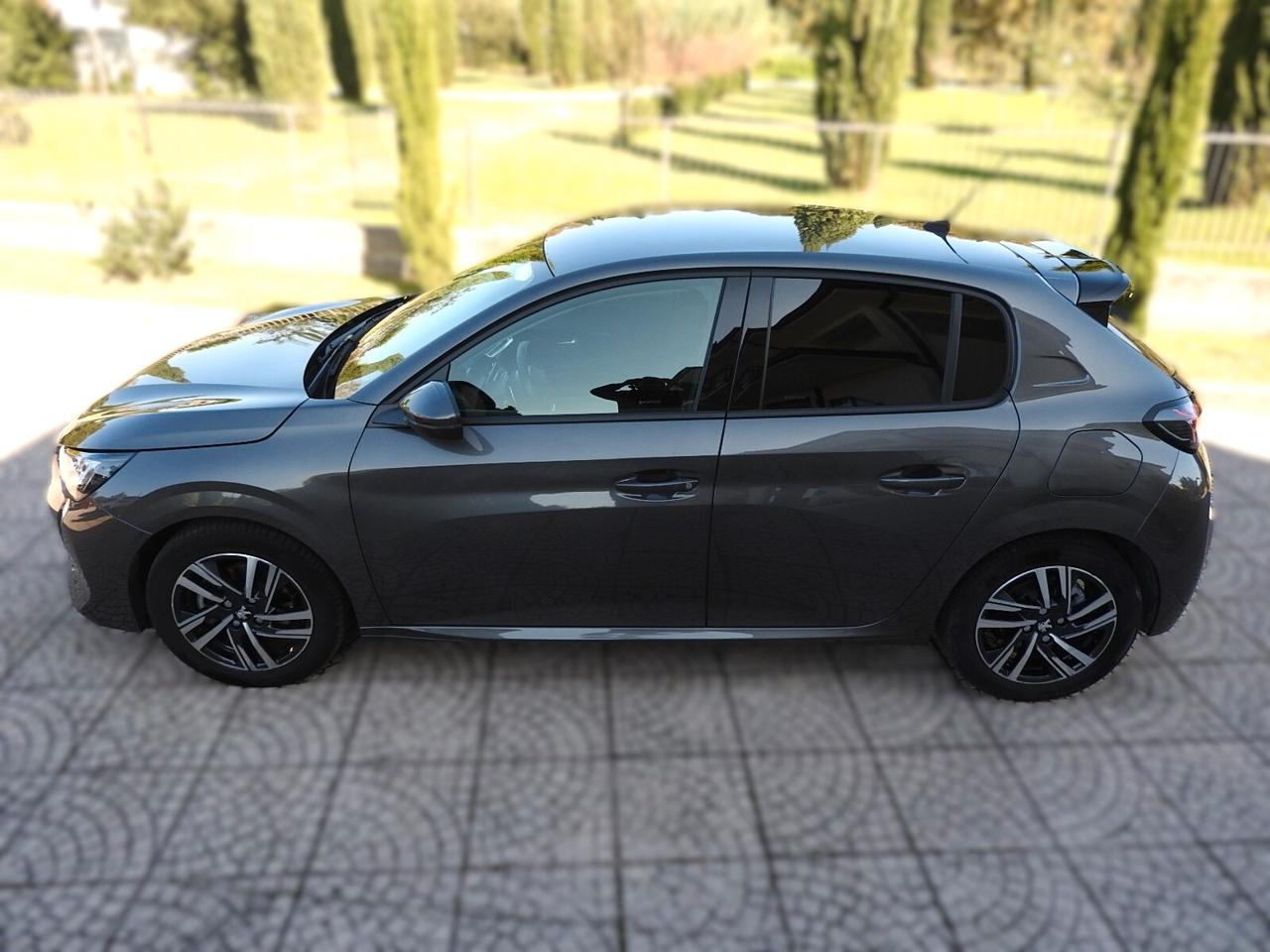 PEUGEOT 208 100CV Allure Navi Pack CAMBIO AUT.