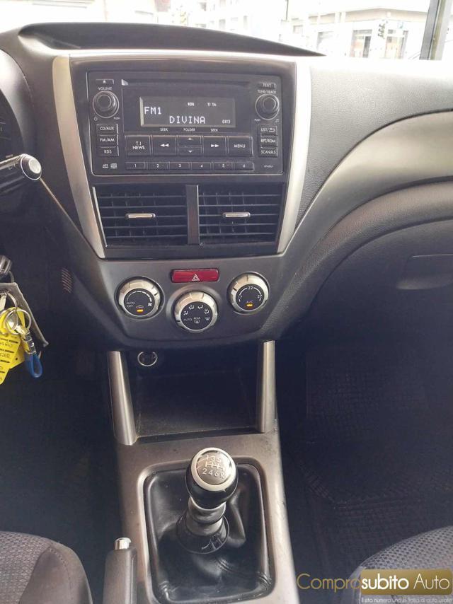 SUBARU Forester 2.0D MOTORE BATTE
